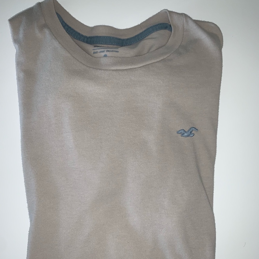 Hollister Elegant Blue Shiny Logo